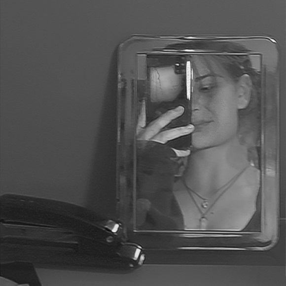 Meet your Posher, Chloe - Picture 1 of 1